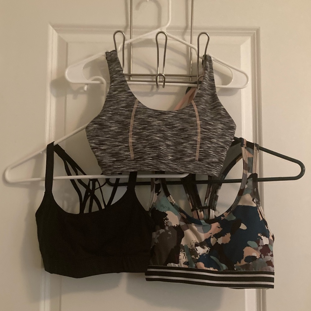 Women’s sports bras Lot small Forever 21 Target Workout wear